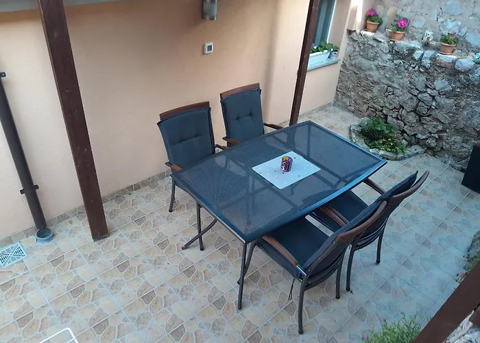 Homes Mirjana Mošćenička Draga