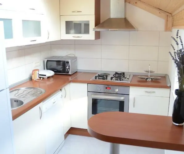 Homes Mirjana * Mošćenička Draga